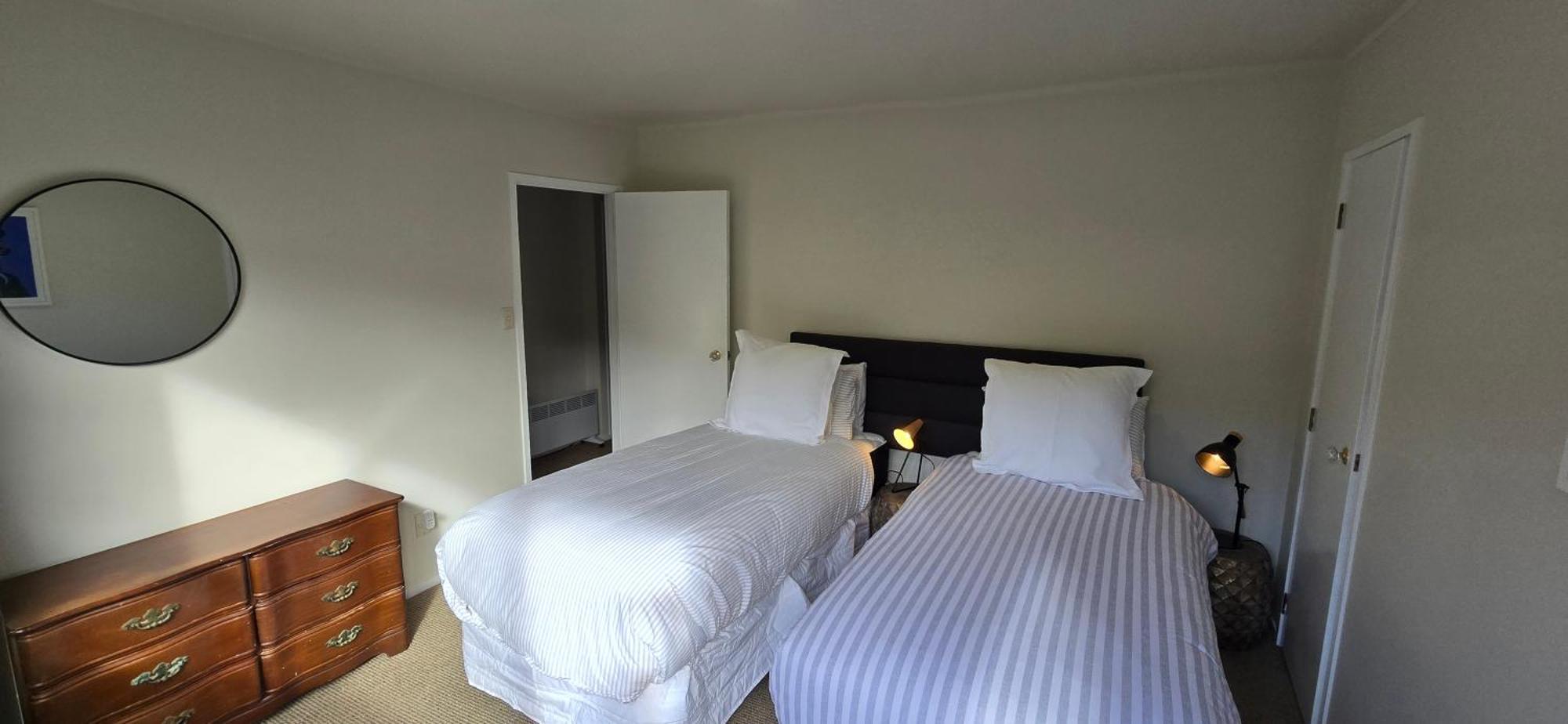 אוקלנד 2 Bedroom Home, City And Sea Views מראה חיצוני תמונה